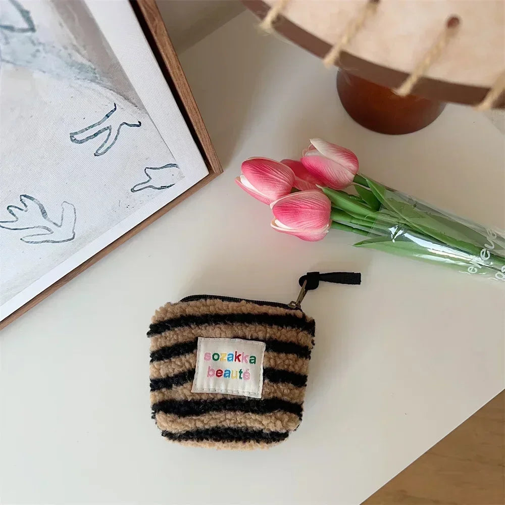 SOZAKKA Floral Canvas Coin Purse — Compact Zippered Change Pouch