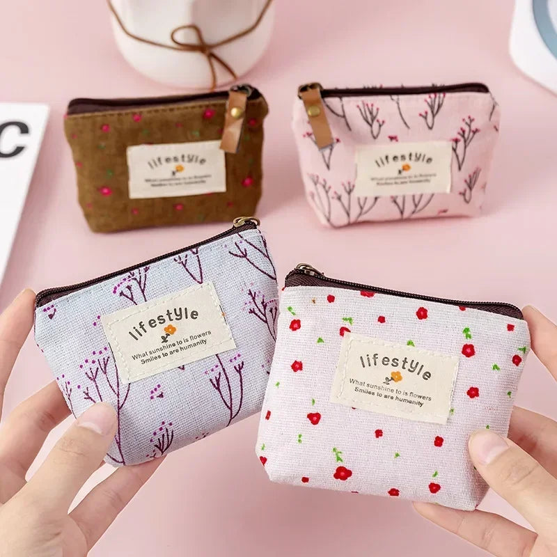 SOZAKKA Floral Canvas Coin Purse — Compact Zippered Change Pouch