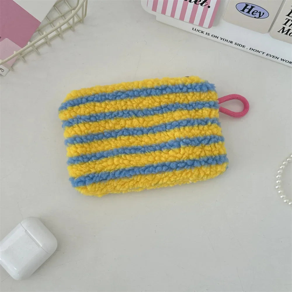 SOZAKKA Floral Canvas Coin Purse — Compact Zippered Change Pouch