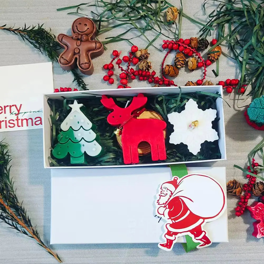 Handmade Christmas Scented Candle Gift Set — Festive Holiday Home Decor