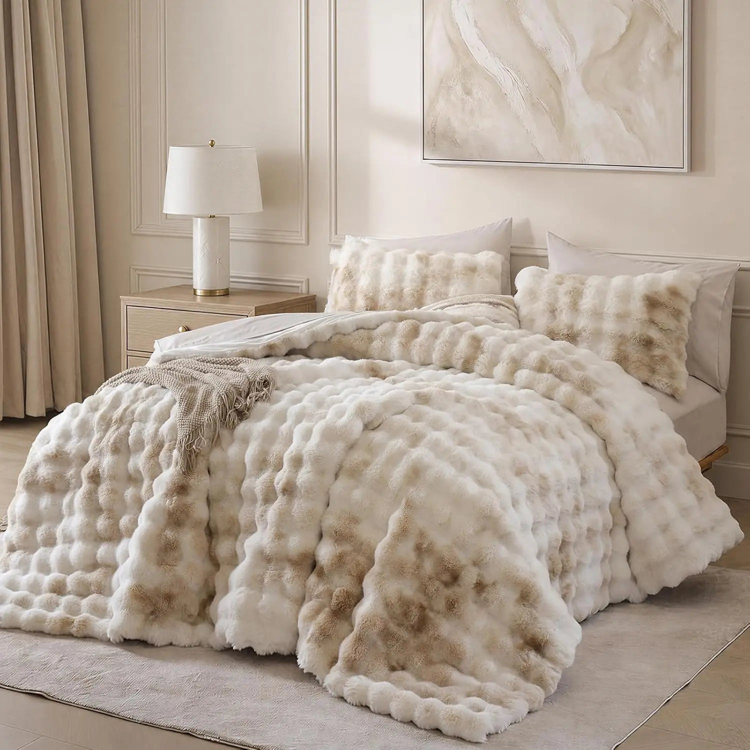 ROSEKIND Faux Fur Rabbit Bubble Blanket — Ultra Soft Weighted Throw