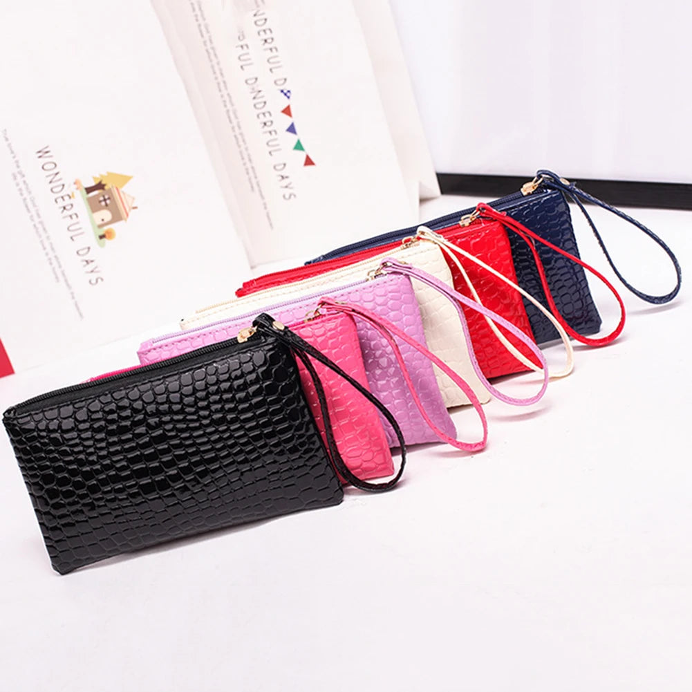 BASICGOLDYAO Women's Fashion Wristlet — Long PU Leather Clutch Wallet