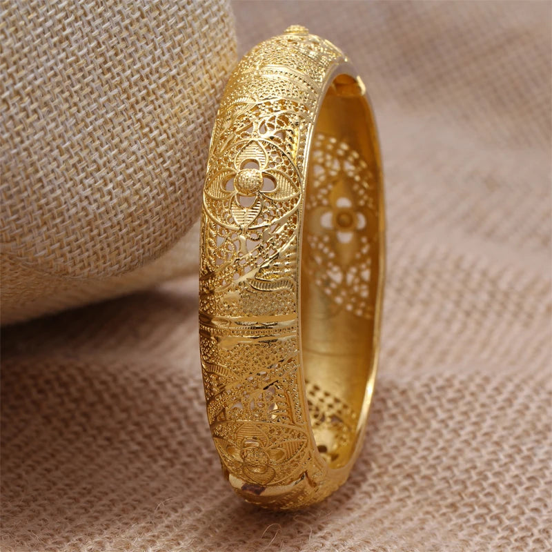annayoyo Gold Color Bangle Set — Elegant Flower Design Jewelry for Women