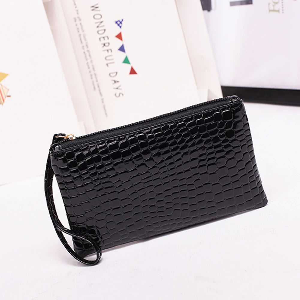 BASICGOLDYAO Women's Fashion Wristlet — Long PU Leather Clutch Wallet