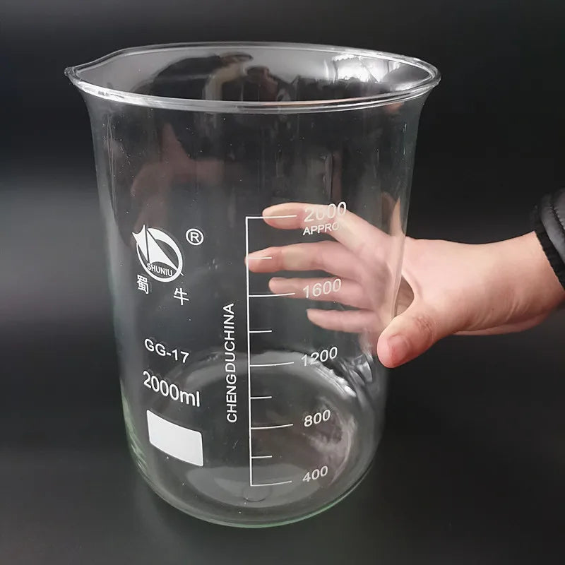 Large Glass Laboratory Beaker — 2000ml Capacity for Science & Mixing