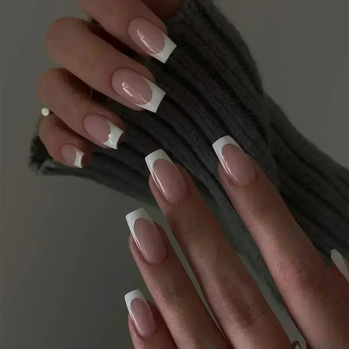 Qsezeny French Tip Press On Nails — Short Coffin Style Frosted Fake Nails