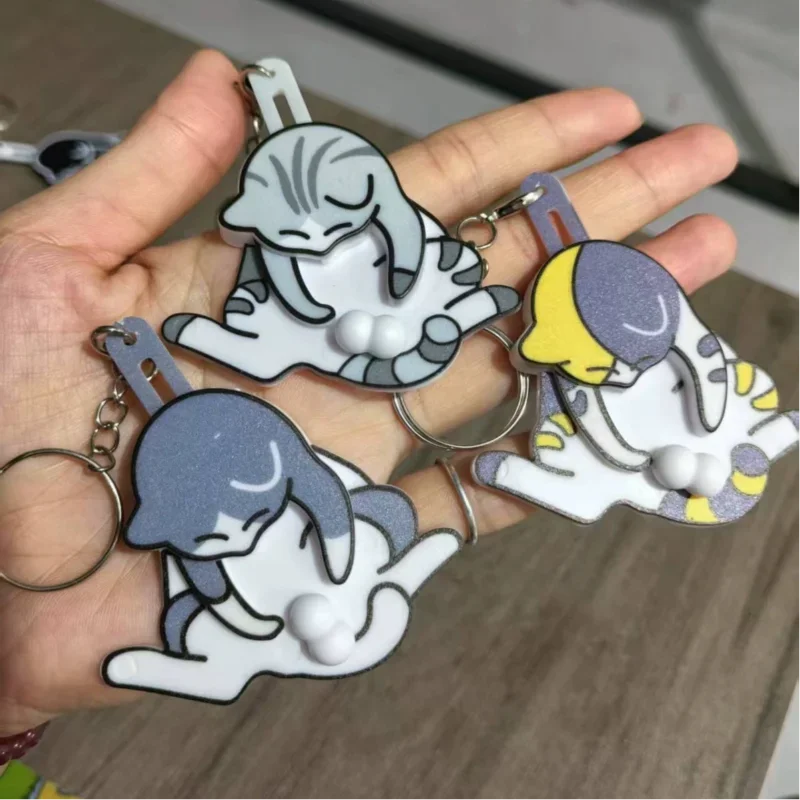 Rotatable Egg Cat Keychain — Playful Acrylic Bag Pendant & Gift