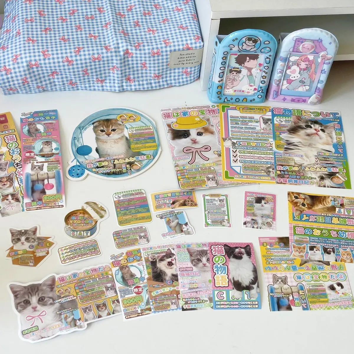 Scrapbooking Kit with Card Headers — Decorative Stationery & Journaling Set