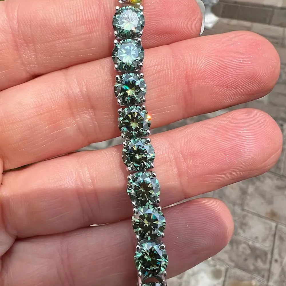 knobspin Green Moissanite Tennis Bracelet — VVS1 Lab Diamond Jewelry