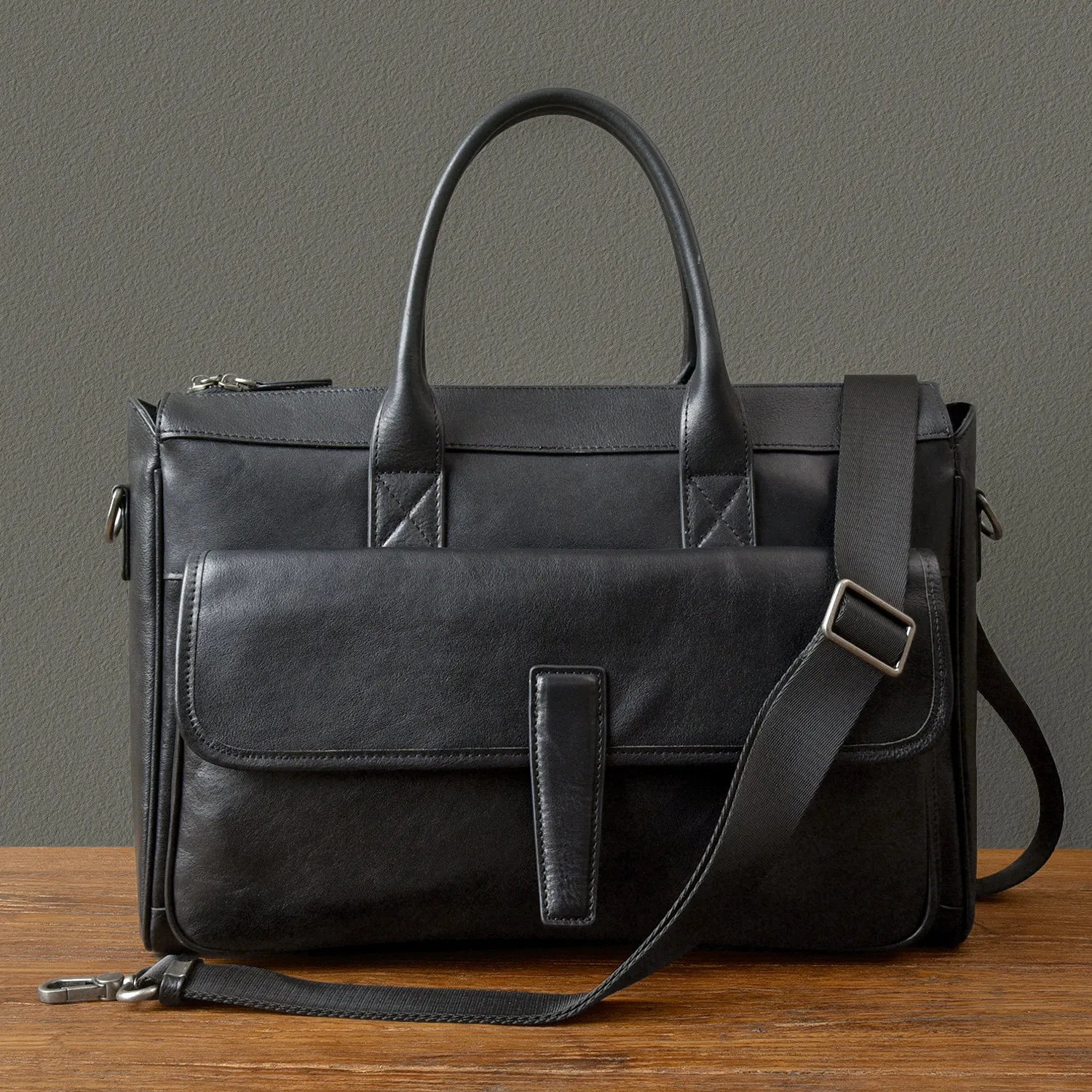 pndme Genuine Leather Briefcase — Luxury Business Laptop Bag, Black