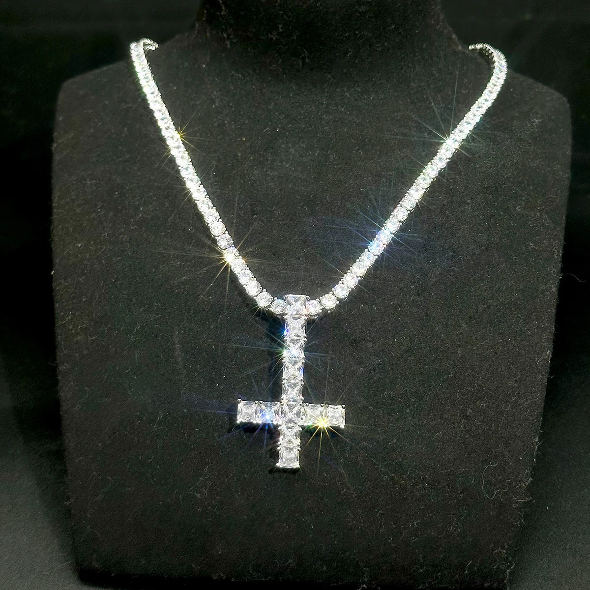 Aokaishen Cross Pendant Necklace — Hip Hop Iced Out Jewelry for Women