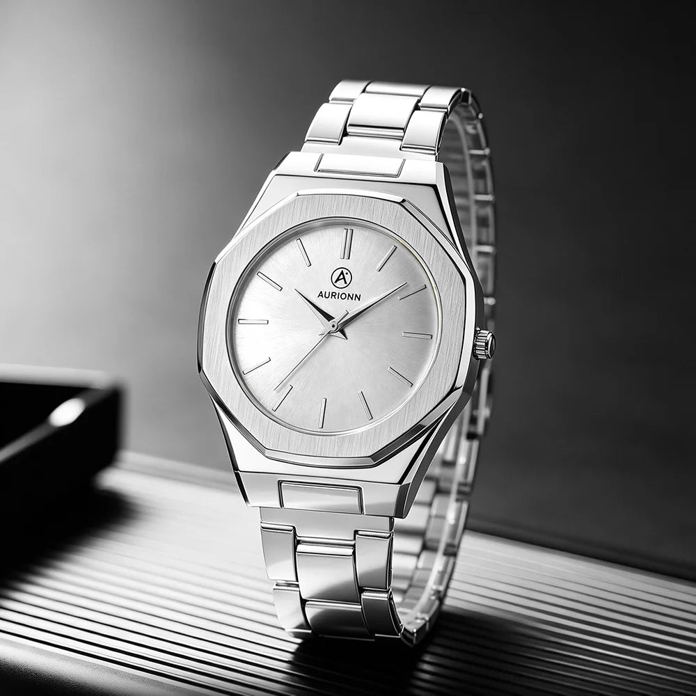 Men's Casual Quartz Watch — Versatile Smart Casual Design
