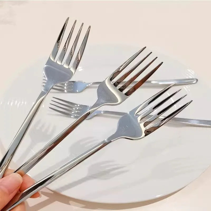 Stainless Steel Dinner Forks — Elegant 16-Piece Set for Home and Parties