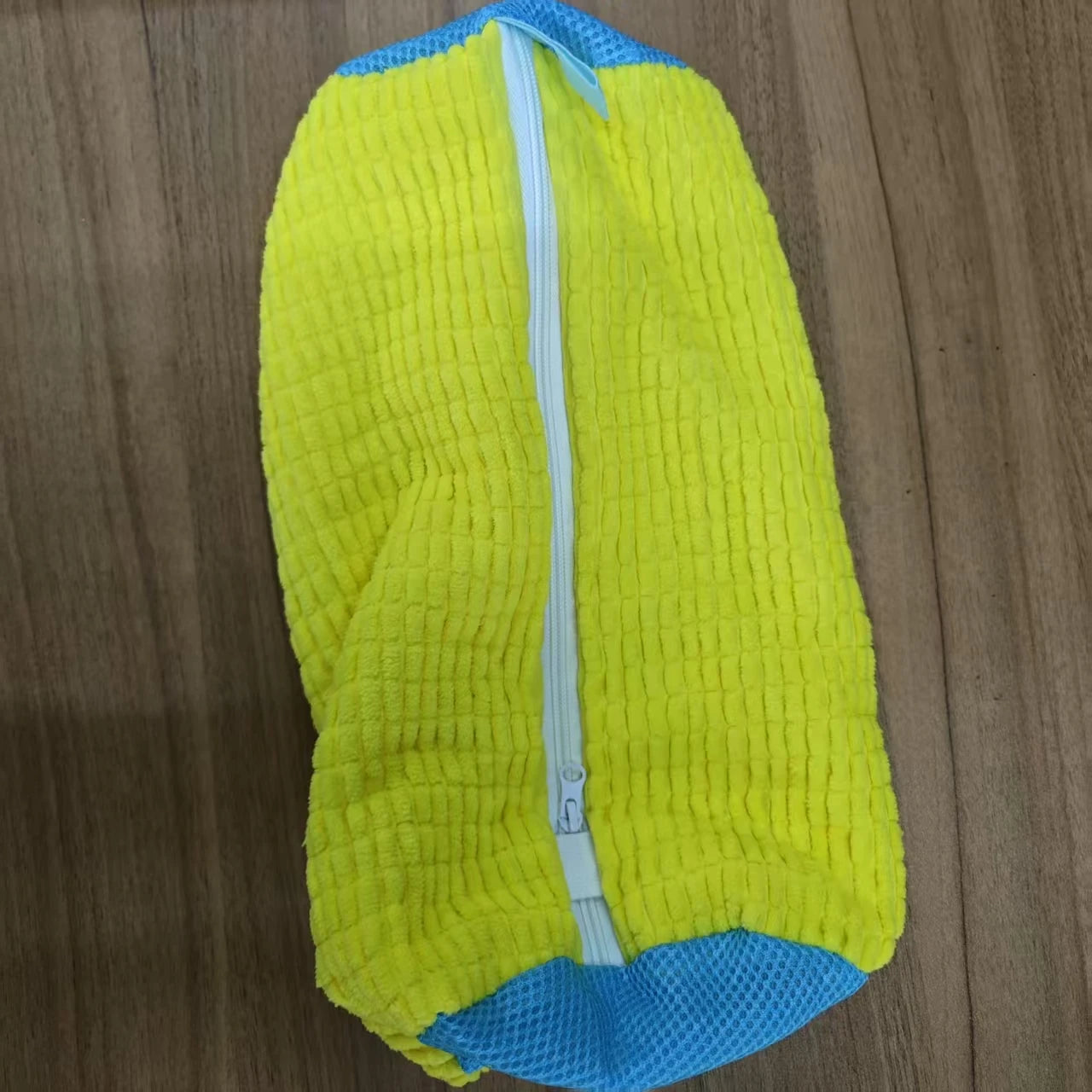 Durable Shoe Washing Machine Bag — Protective Laundry Bag for Sneakers