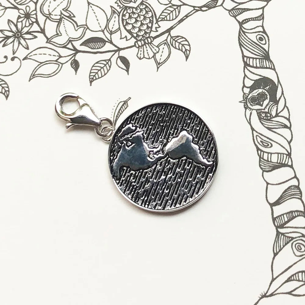 Thaddaeus Globe World Disc Charm — Vintage 925 Sterling Silver Pendant