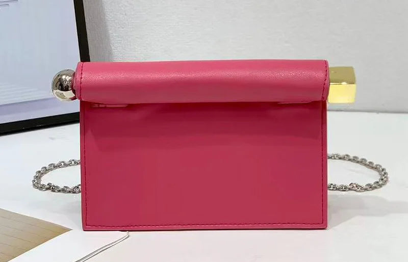 VM FASHION KISS Rolled-Edge Clutch Bag — Versatile Chain Crossbody Purse