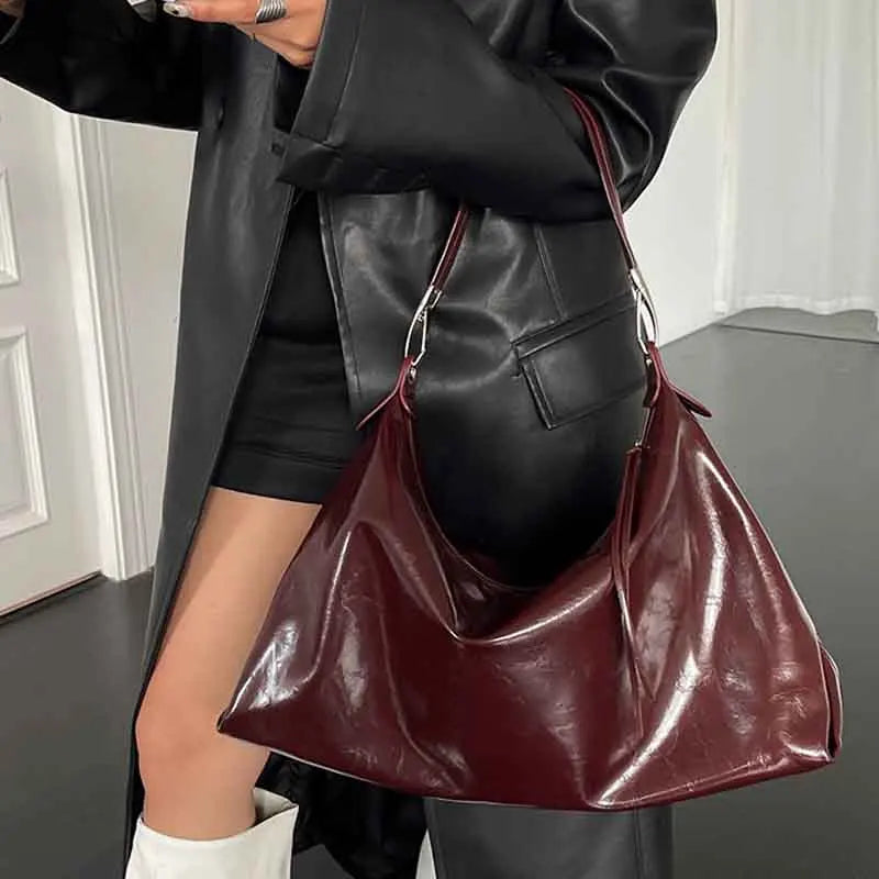 YIYUEQIANLI Burgundy Women's Tote Bag — Vintage Leather Shoulder Handbag