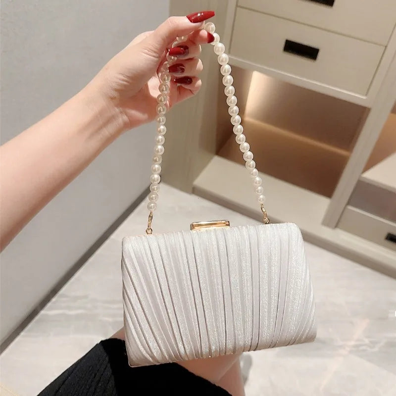 YIYUEQIANLI Silk Evening Bag — Elegant Pearl Chain Clutch for Weddings