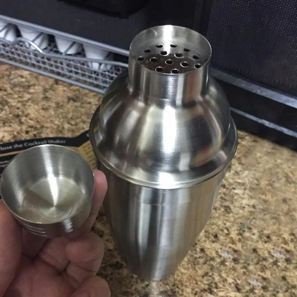 Upors Stainless Steel Cocktail Shaker — Professional Barware Mixer for Drinks