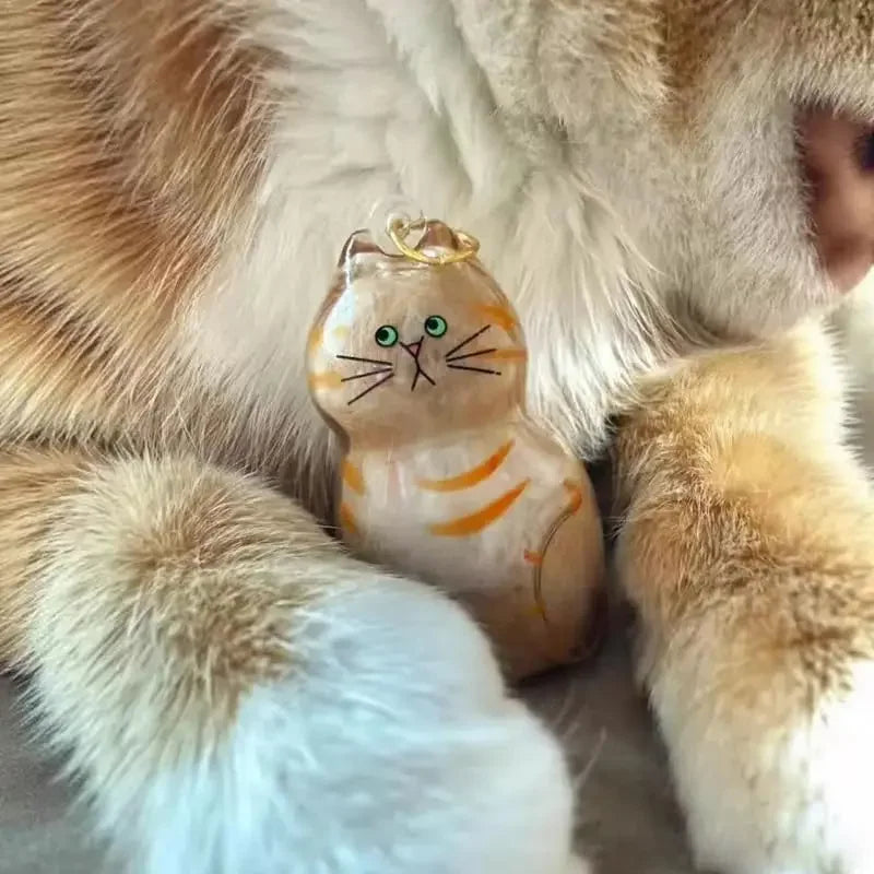 Cat Shaped Memorial Keepsake Charm — Pet Hair Storage Keychain Pendant