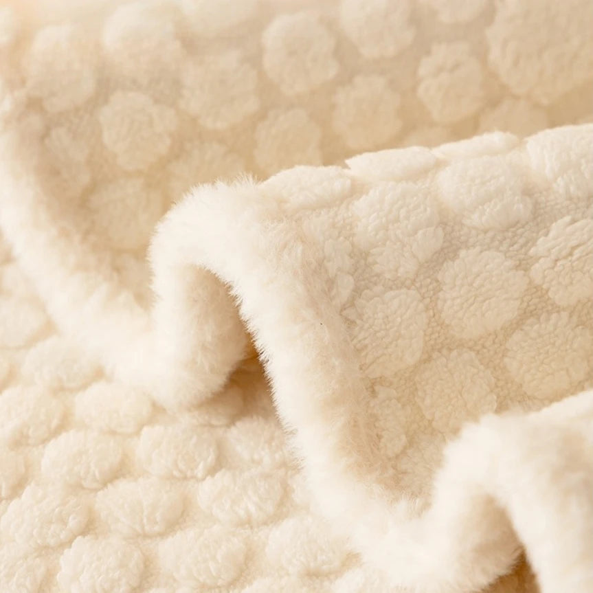 Fluffy Fleece Sofa Cover — Non-Slip Warm Throw for Living Room