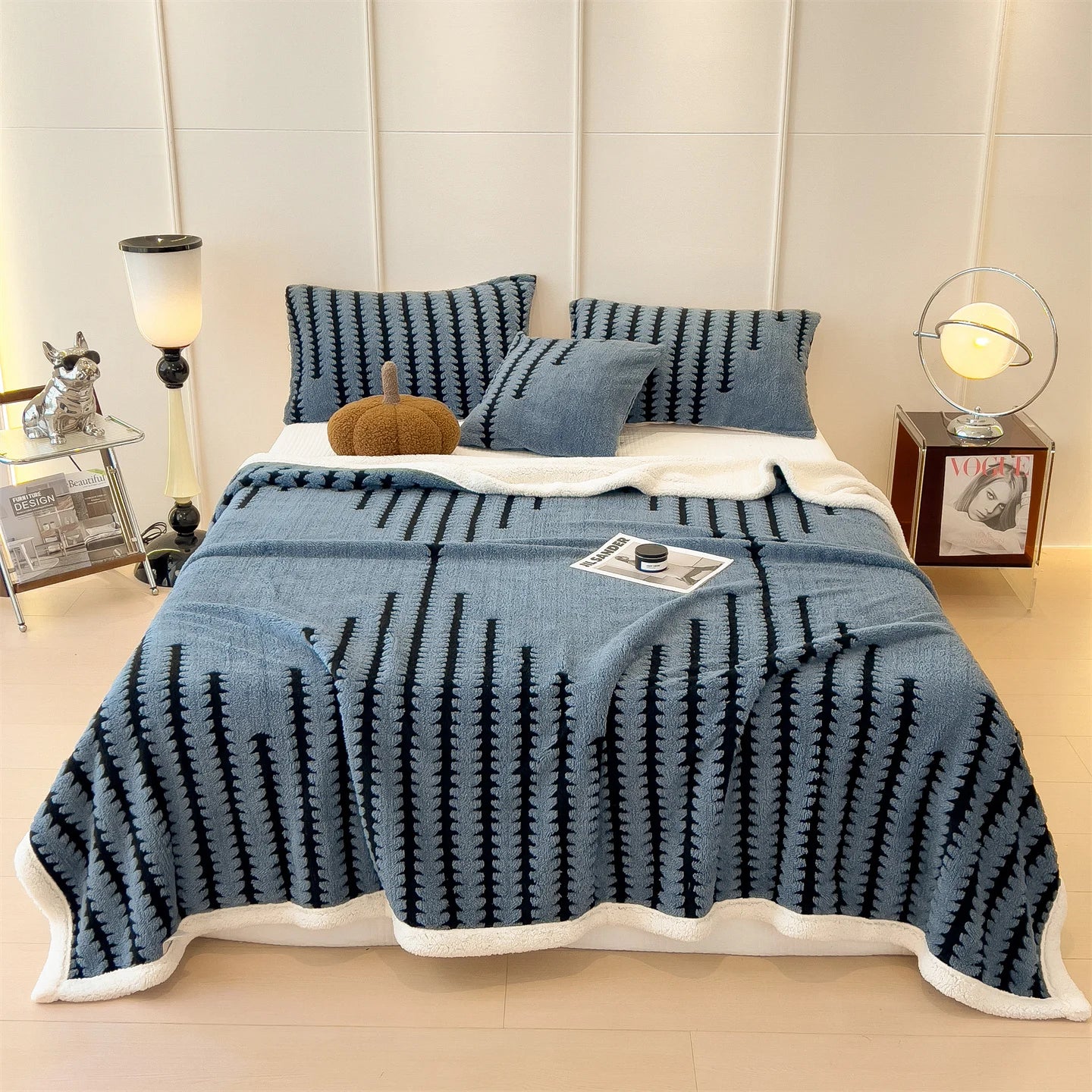 Reversible Fluffy Sherpa Lined Blanket — Ultra Soft Heavyweight Fleece