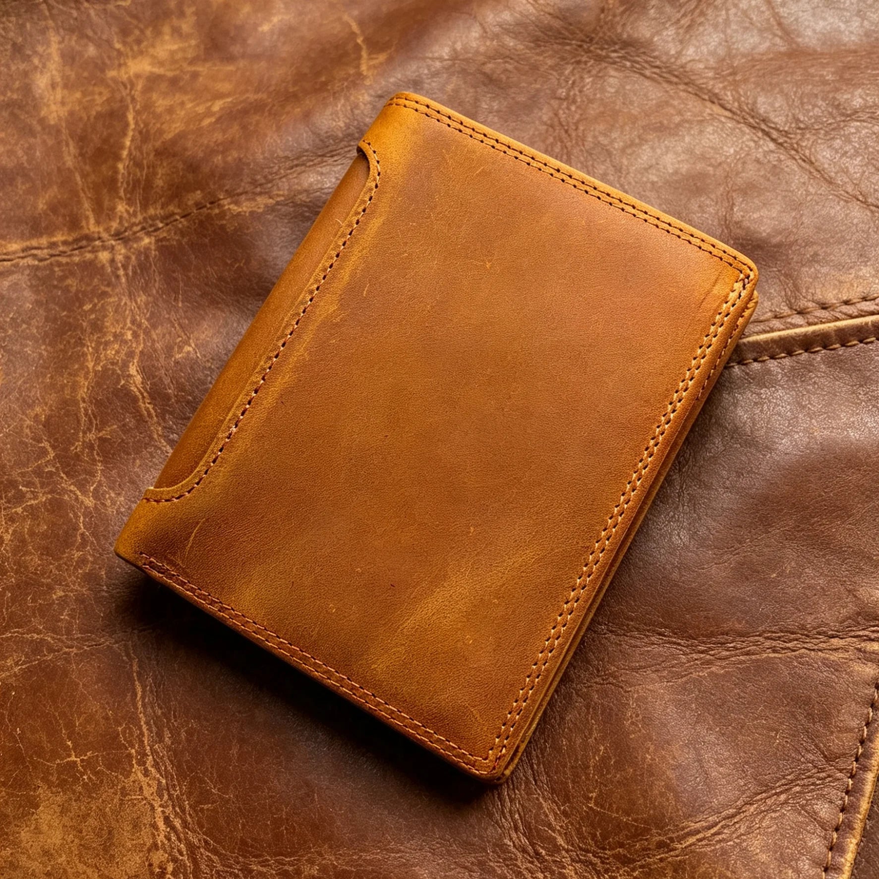 Neweekend Genuine Leather Men's Wallet — Compact Slim Card Holder & Coin Purse