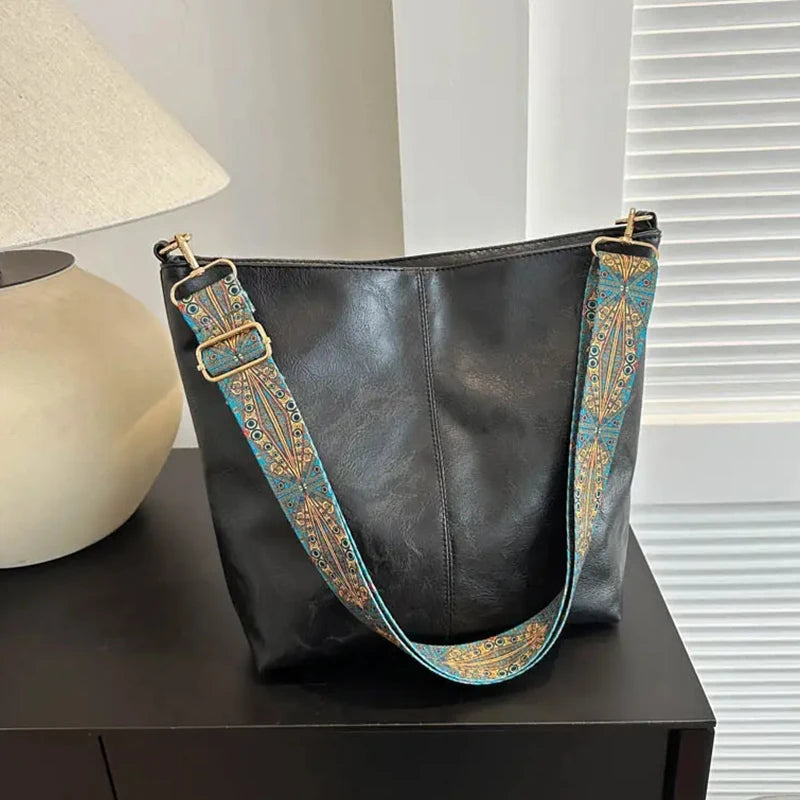 Women's Solid Color Tote Bag — Versatile Shoulder Bag for Daily Use