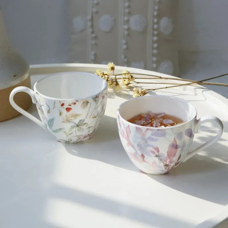 Premium Porcelain Petal Coffee Mugs — Set of 4 Multipurpose Tea Cups
