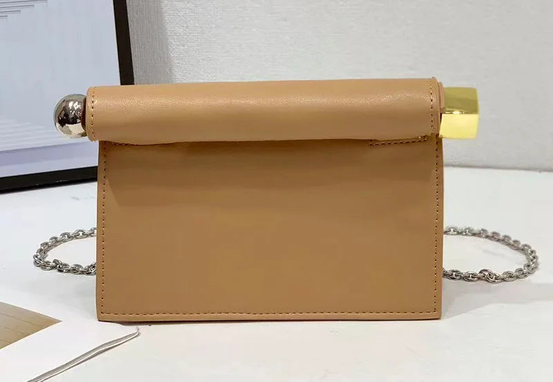 VM FASHION KISS Rolled-Edge Clutch Bag — Versatile Chain Crossbody Purse