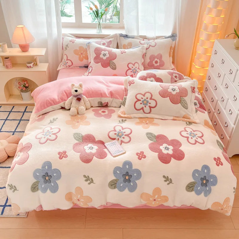 Plush Velvet Bedding Set — Warm Coral Fleece Duvet Cover & Sheet Set