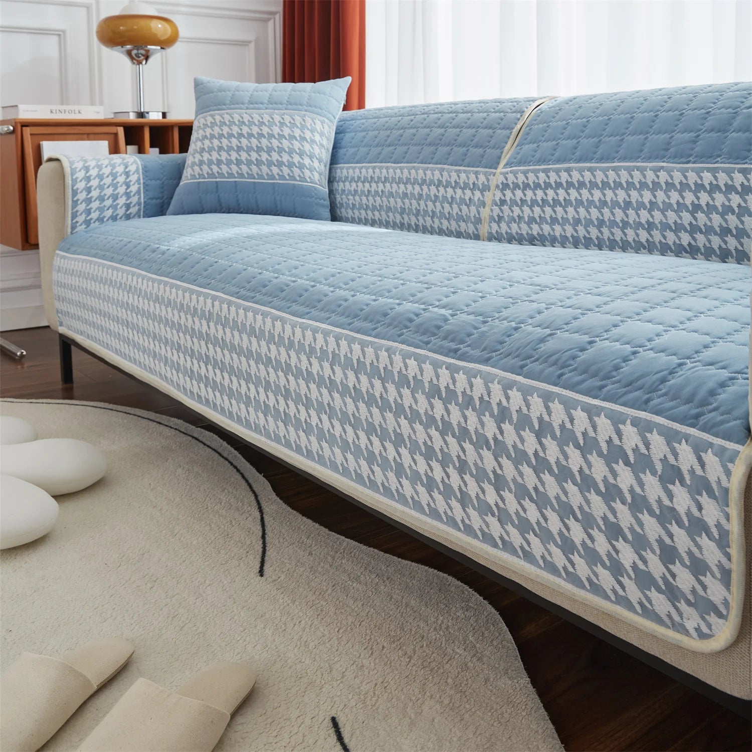 Houndstooth Quilted Sofa Cover — Anti-Slip Furniture Protector