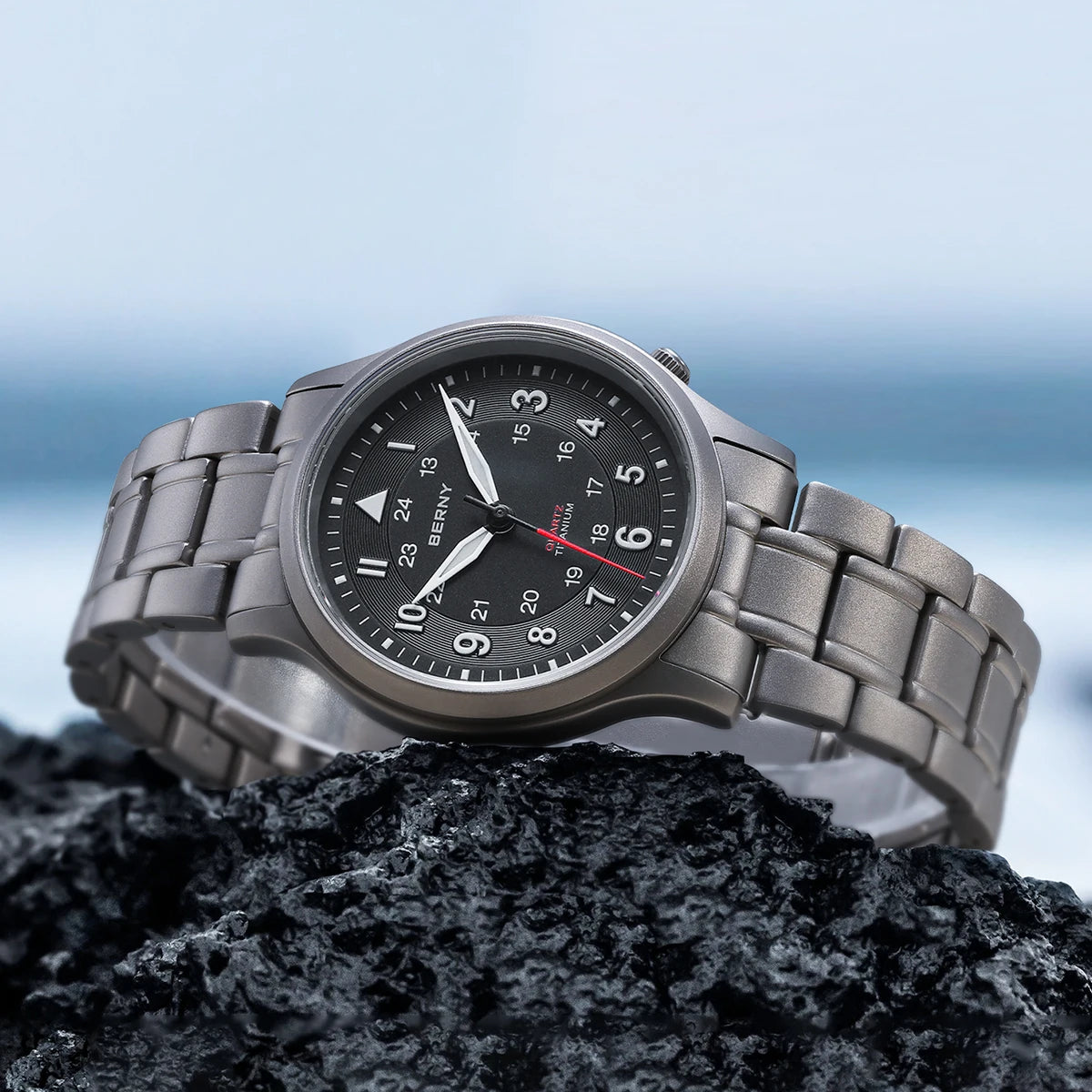 BERNY Full Titanium Field Watch — Luminous Quartz Men's Wristwatch
