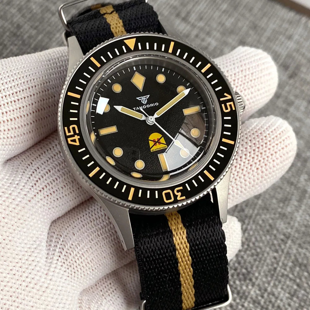 tandorio Automatic Mechanical Watch — 40mm Sapphire Glass Diver Style