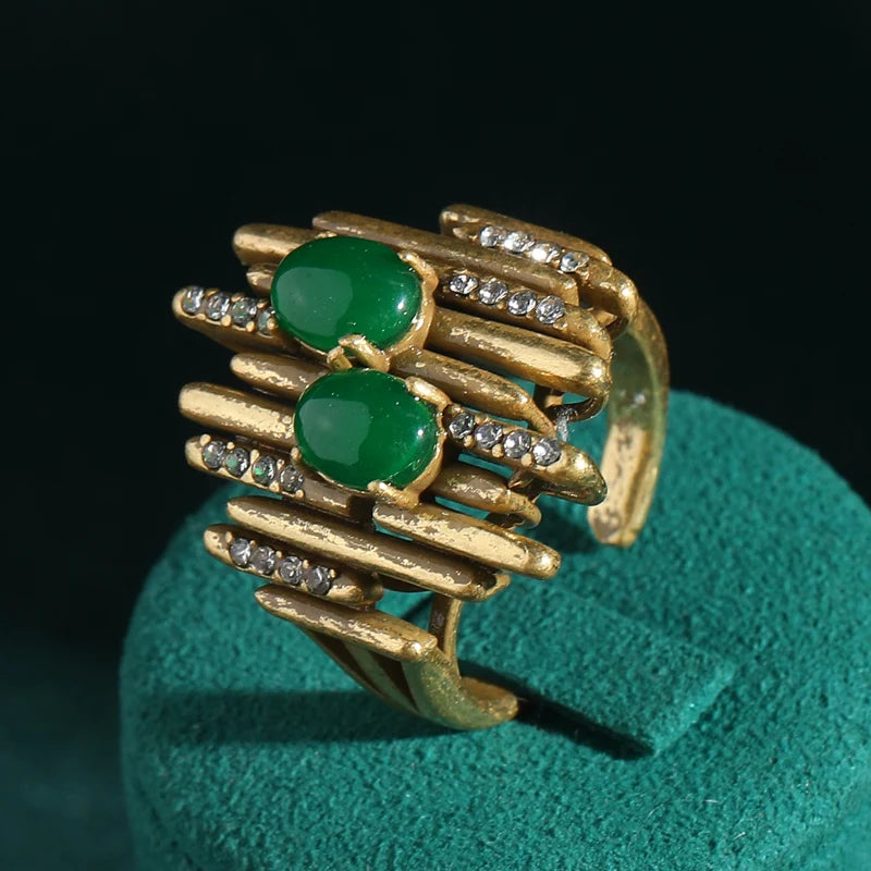 Vintage Green Stone Cocktail Ring — 18k Gold Plated Antique Jewelry