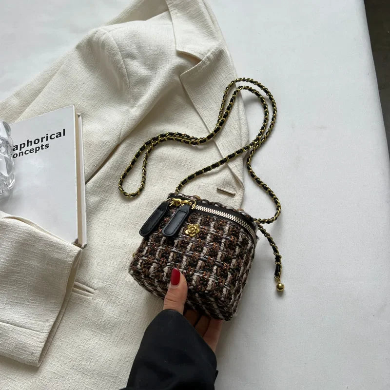 Women's Wool Crossbody Bag — Stylish Chain Shoulder Purse
