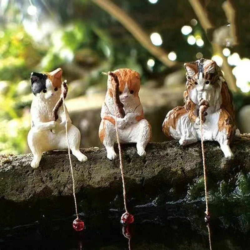 Cartoon Fishing Resin Ornament — Decorative Aquarium & Desk Accessory
