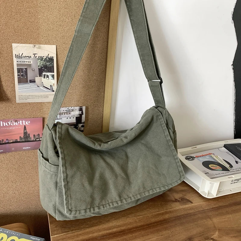 Men's Minimalist Messenger Bag — Large Capacity Canvas Shoulder Bag
