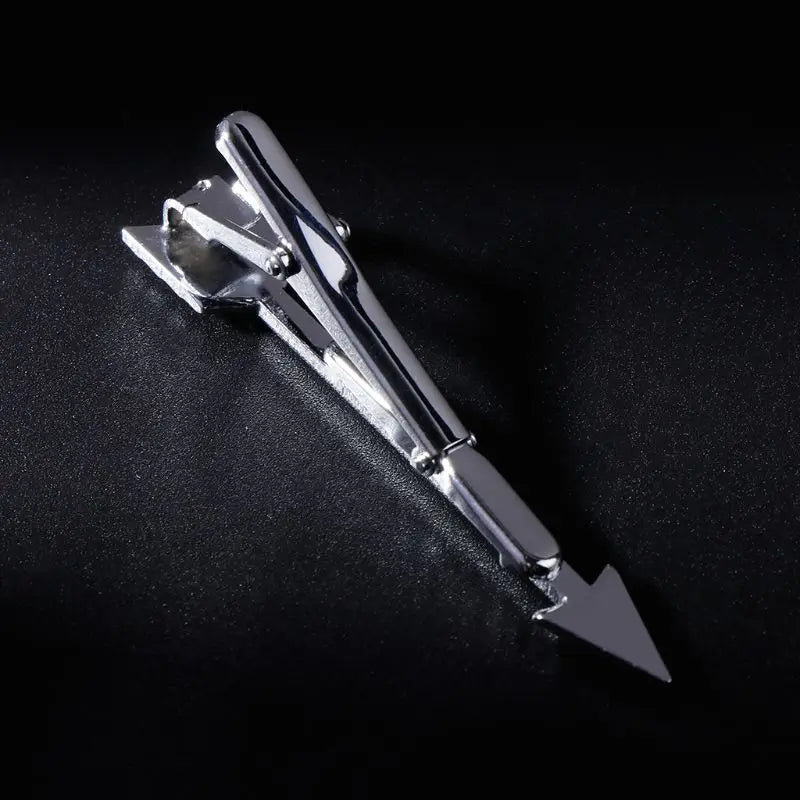 Arrow Design Metal Tie Clip — Elegant Gentleman's Accessory for Formal Wear