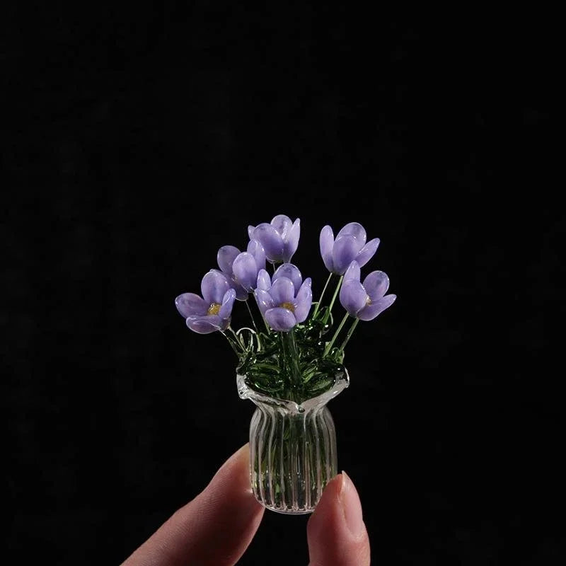 Handcrafted Glass Flower Sculpture — Lifelike Floral Bouquet Decor