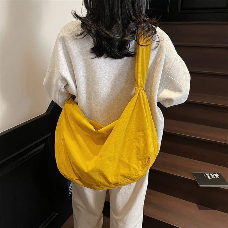 Large Soft Casual Crossbody Hobo Bag — Spacious Daily Carry for Women