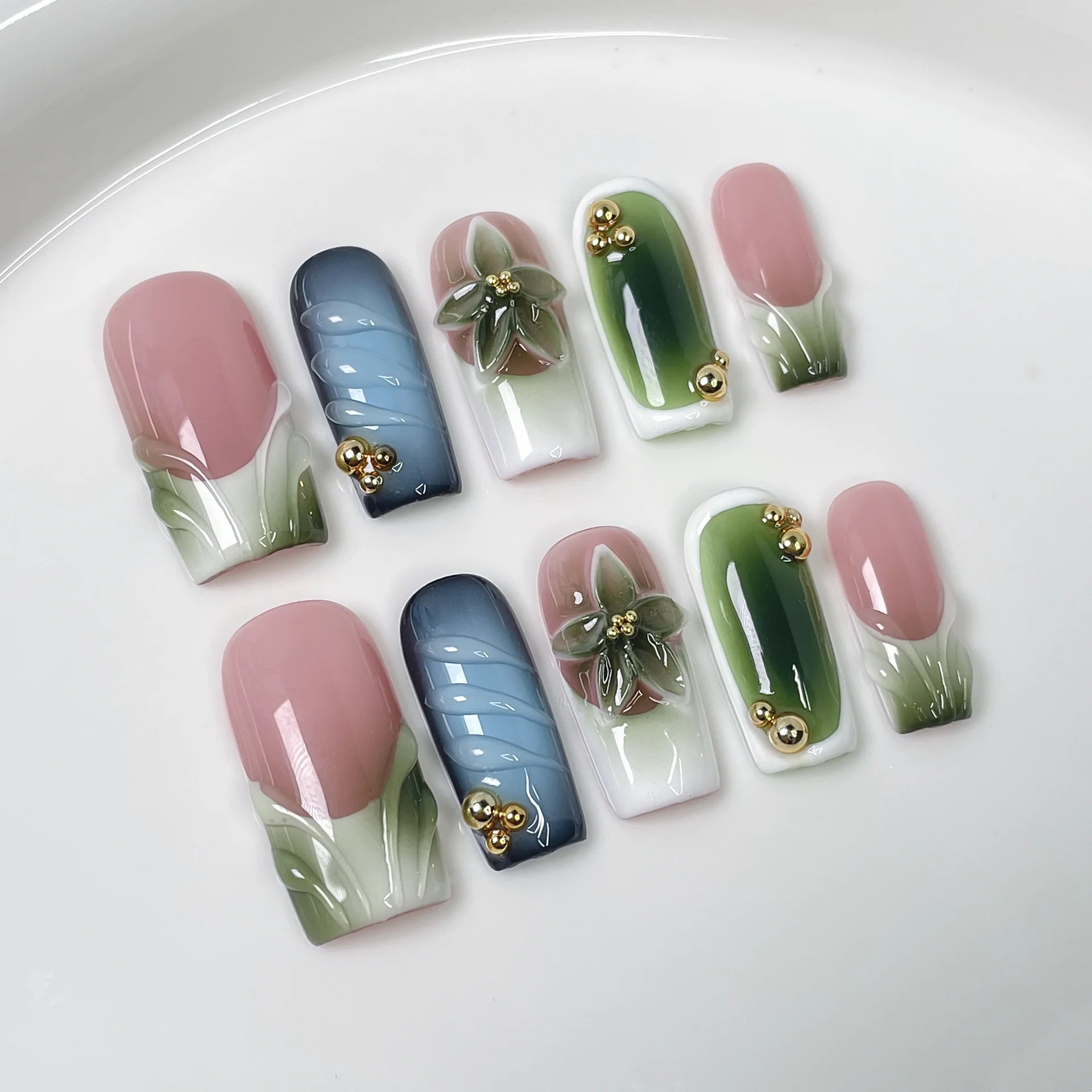 Qsezeny Green Floral Press On Nails — Medium Coffin French Gradient Design
