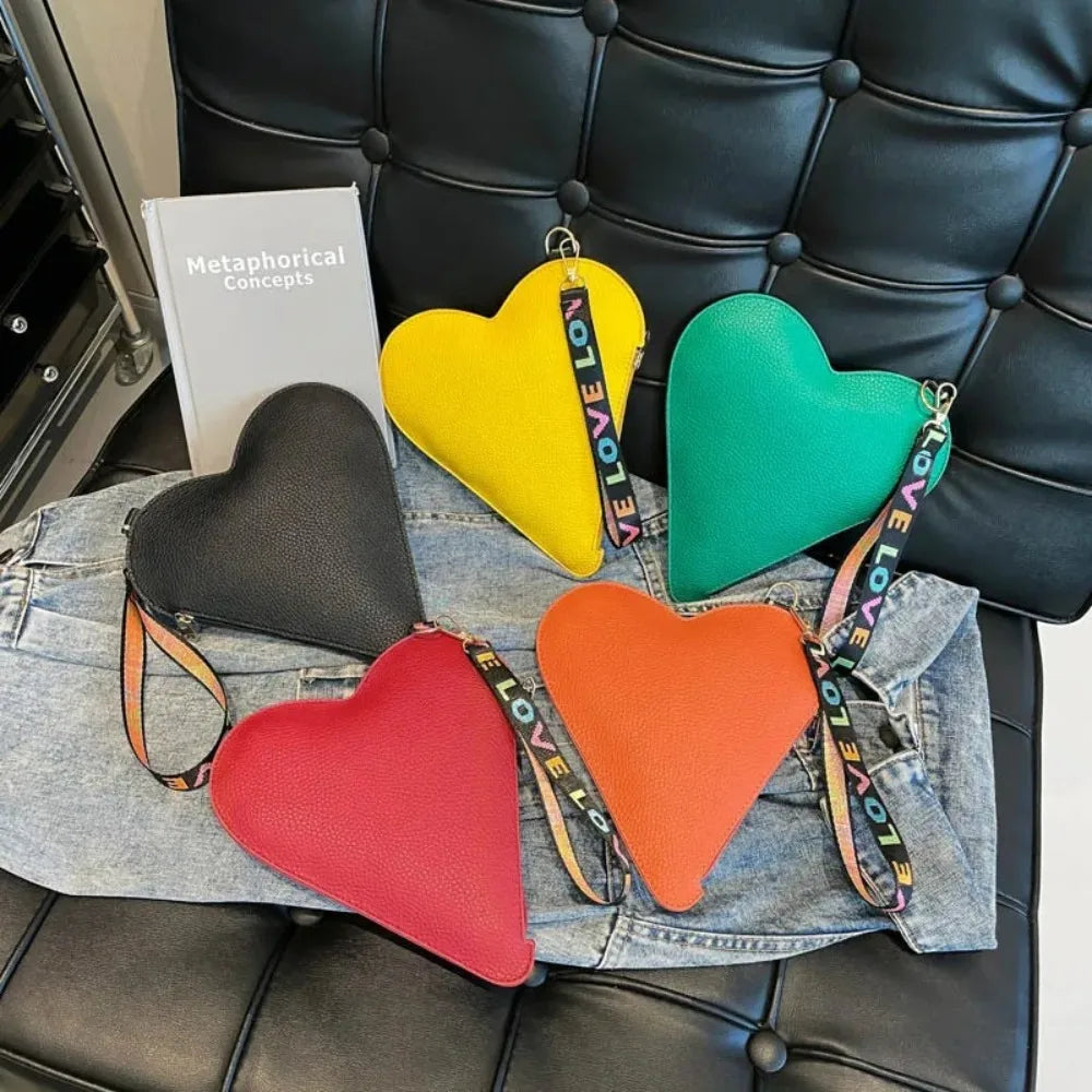 Heart-Shaped PU Leather Coin Purse — Trendy Zippered Wrist Clutch Wallet