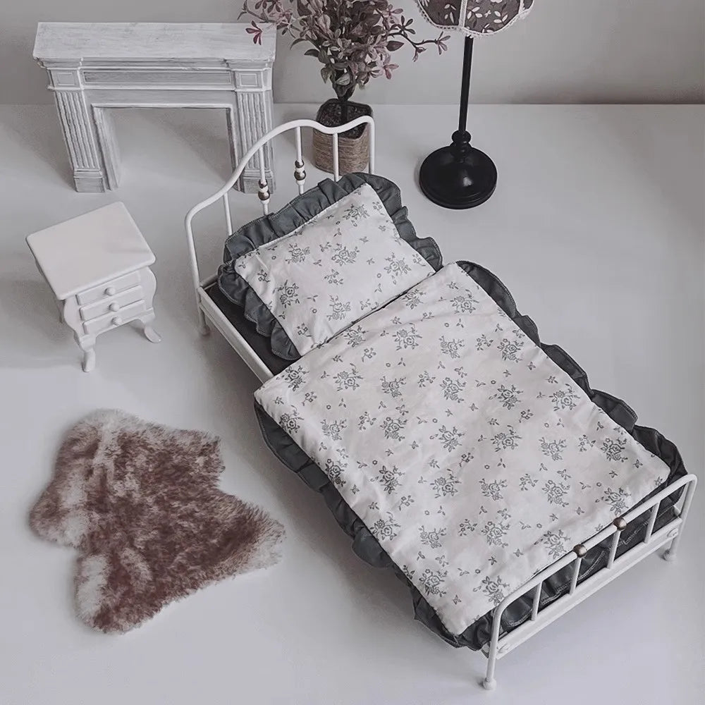 European Style Iron Dollhouse Bed — Miniature Furniture Accessory Set