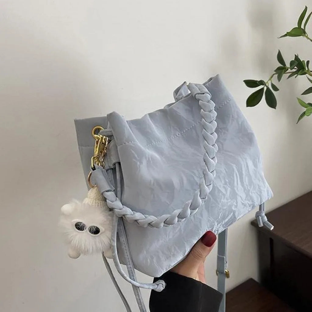 Women's Sophisticated Bucket Bag — Stylish Crossbody Handbag for Daily Use