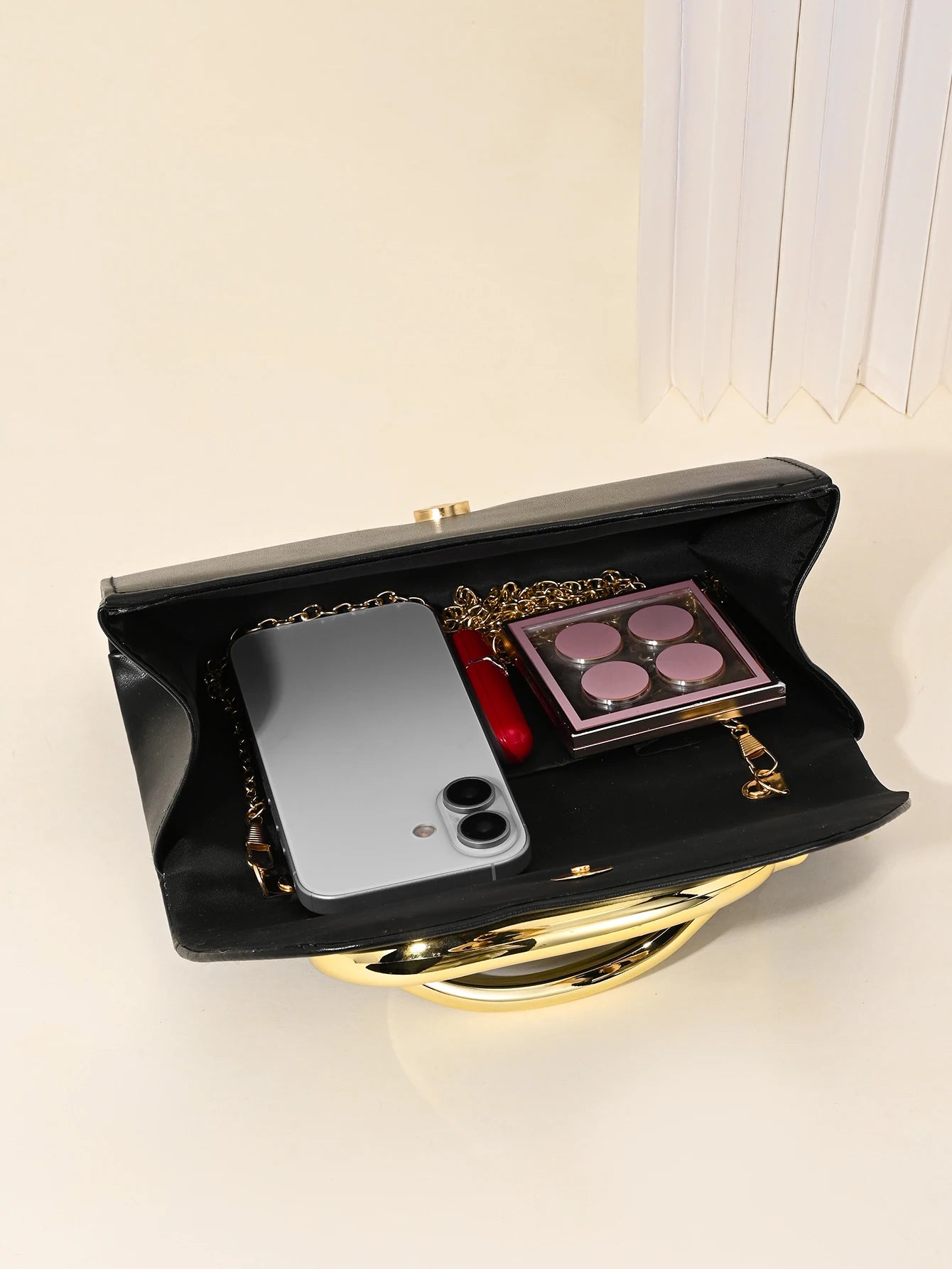 Women's Vintage Box Clutch — Elegant Evening Bag for Parties