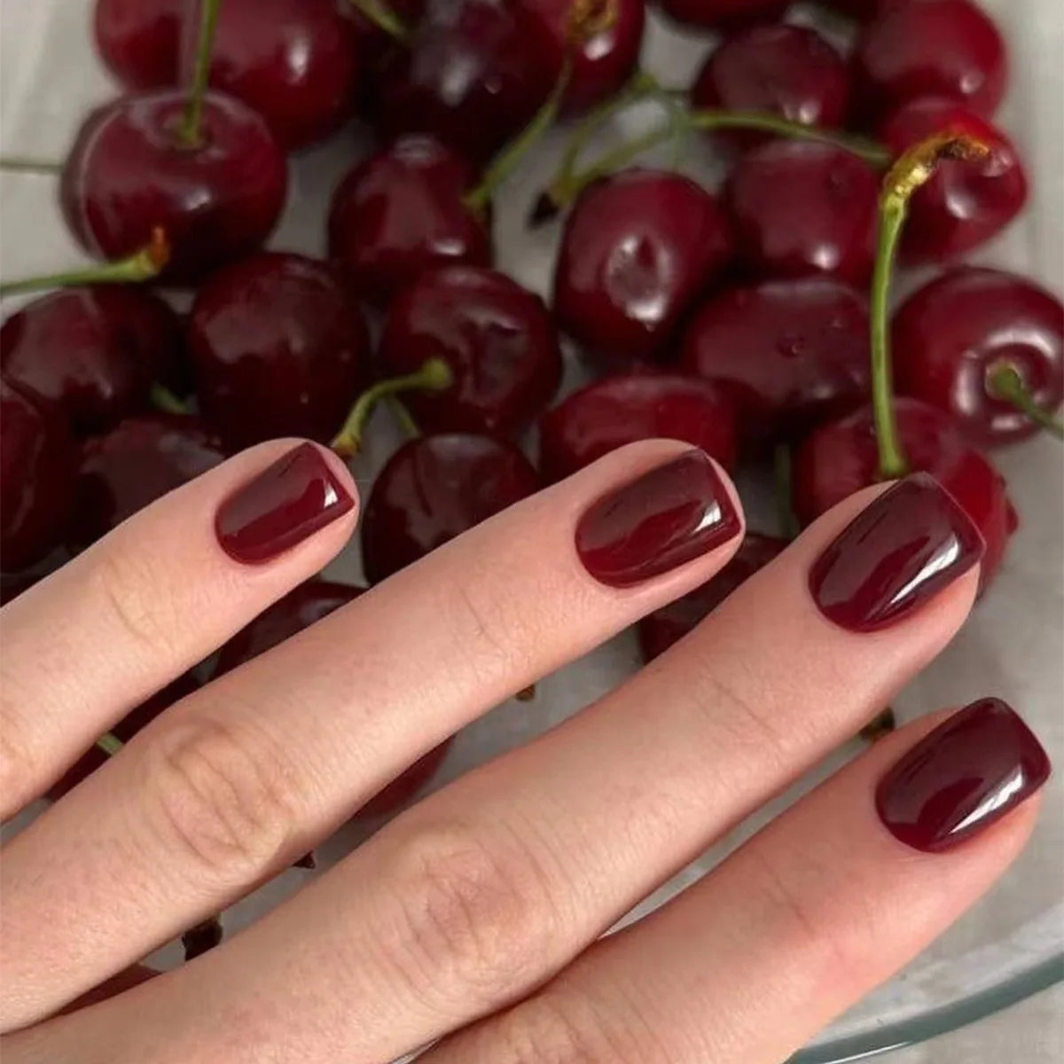 HOEPOOK Press On Nails — Red Glossy Acrylic French Tip Set