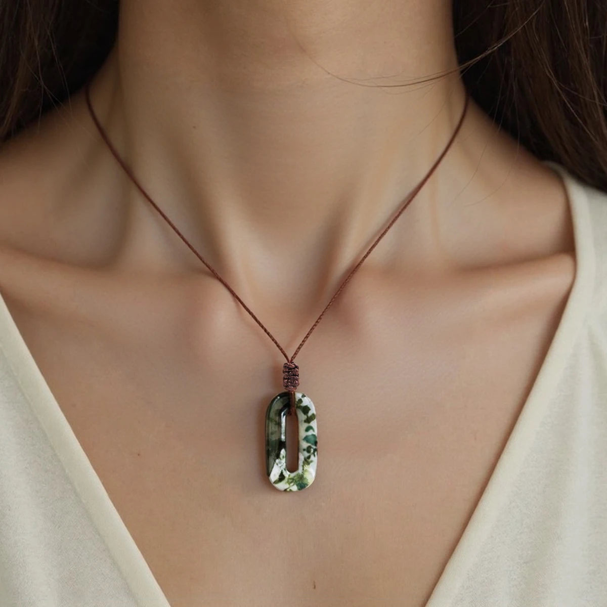 Natural Gemstone Circle Pendant — Ethnic Style Crystal Necklace