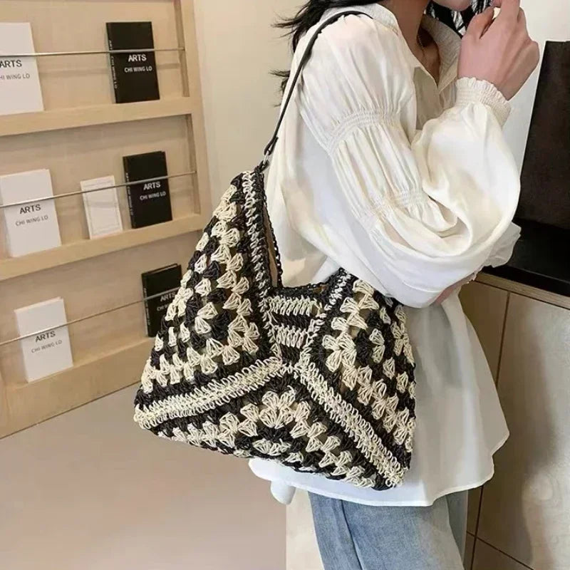 SMHXIANGQIANJIN Woven Straw Shoulder Bag — Elegant Summer Beach Tote