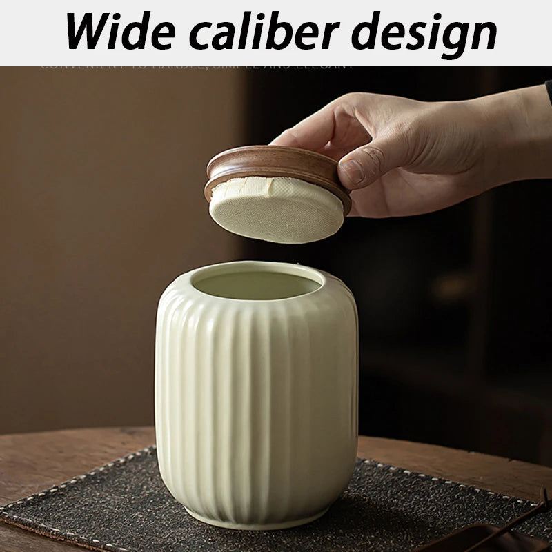 OIMG Ceramic Pet Memorial Urn — Retro Style Cremation Keepsake for Dogs and Cats